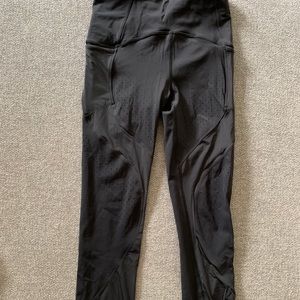 Lululemon black leggings 23”